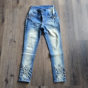 Colombian Fit Butt Lift Mid Rise